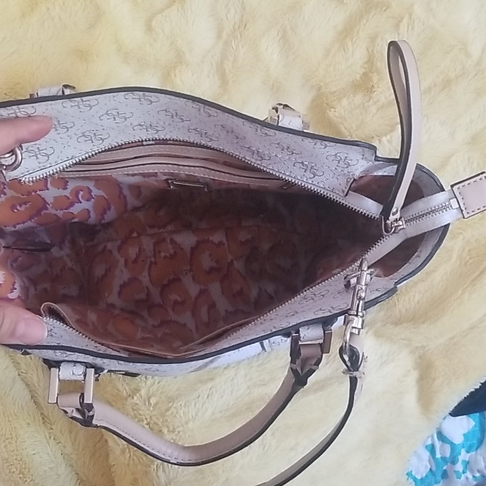 Purse - Picture 3 of 4